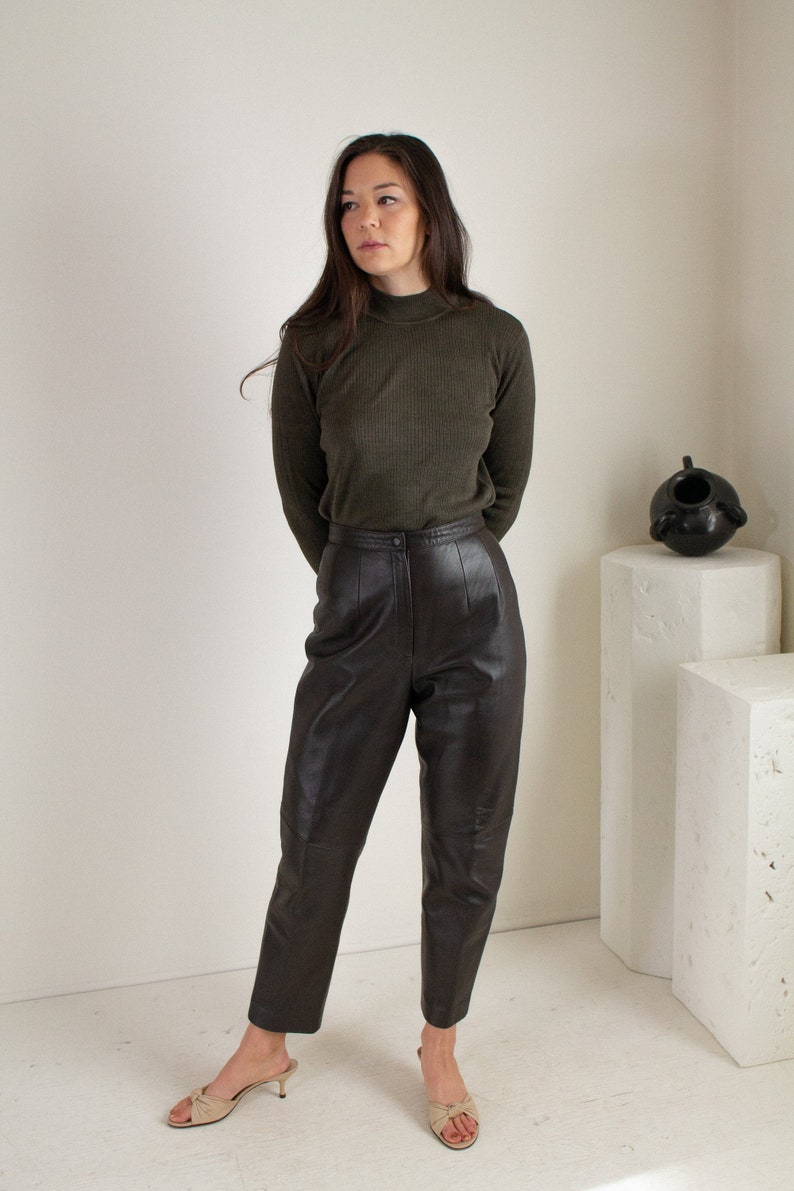 1606 Vintage green ribbed mock neck sweater L