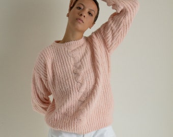 Vintage pink fuzzy heavy knit sweater // S (1465)