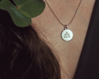 Luftelement, doppelseitiger Silberanhänger, vier Elemente, Naturliebhaber Geschenk, Silber Talisman mit Luft, symbolisch Schmuck, Sternzeichen Zeichen Geschenk