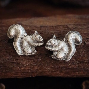 Mini Squirrel Stud Earrings, Squirrel with a Nut, Silver Cute Animal, Forest Jewelry, Earlobe Studs, Squirrel Earrings, Push back Earring