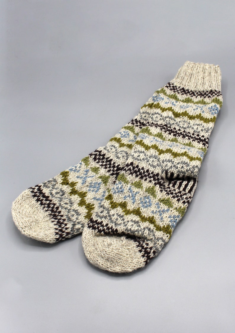 White Hand Knit Multicolor Winter Woolen Socks image 3