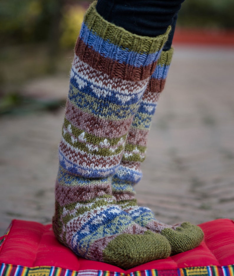 Olive Green and light Blue Multicolored Pure Woolen Warm Sherpa Socks