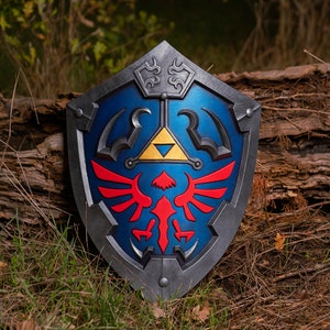 Hylian Shield TP Style Replica - Cosplay and Deocration - Inspired Design