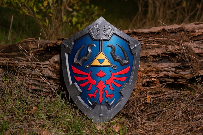 Hylian Shield TP Style Replica - Cosplay and Deocration - Inspired Design image 1