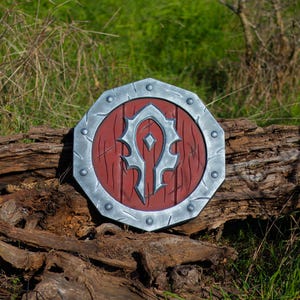 Horde Shield - World of Warcraft - Cosplay and Deocration - Inspired Design
