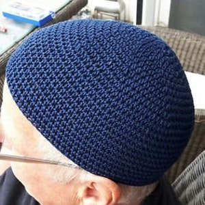 DJ Mütze, Beanie, Kippa 100% Baumwolle Gr. L blau /marineblau, Handarbeit gehäkelt Bild 2