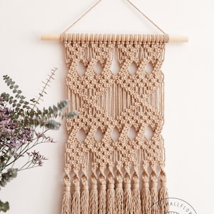 Macrame PATTERN - Written PDF and Knot Guide, Diy macrame wall hanging, Digital download, How to tutorial