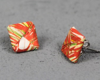 Origami ear studs square, various patterns
