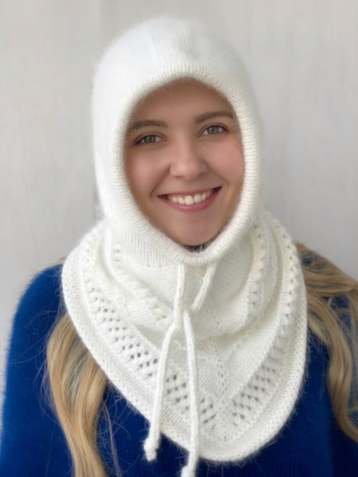 White Cowl Hood and Mittens Set. Hooded Scarf is Knit Hood Etsy