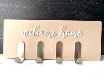 Acrylic key rack with 4 hooks and text welcome home – modern, elegant wall decoration, home decoration