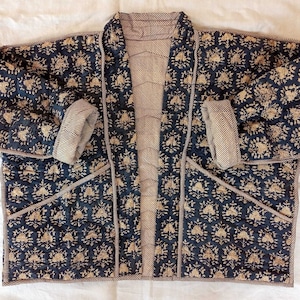 Organic Quilted Block Printed Indian Cotton Kimono Jacket, Reversible Block Print Fabric, Blue warm Womens Jacket, UK 10 - 12, USA 6-8,