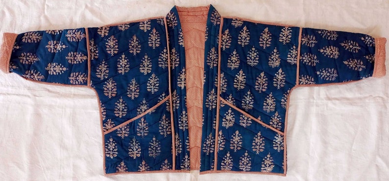 Organic Quilted Cotton Kimono, Reversible Indian Block Print, Botanical Indian Quilt Women, Handmade, Ethical Indigo Blue Slow fashion, Red image 4