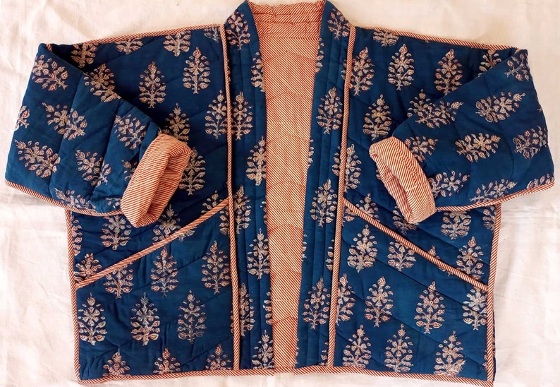 Organic Quilted Cotton Kimono, Reversible Indian Block Print, Botanical Indian Quilt Women, Handmade, Ethical Indigo Blue Slow fashion, Red image 1
