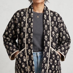 Quilted Kimono Jacket, Black Reversible Block Print, Japanese Black Hanten Jacket, Organic Cotton Floral