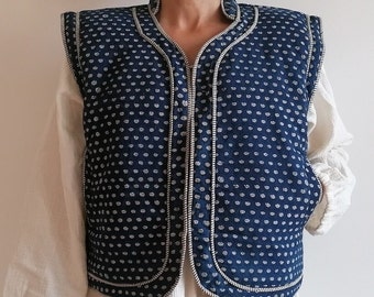 Chaleco acolchado chaleco gilet índigo indio bloque impresión algodón, abrigo sin mangas de edredón indio floral de las mujeres, hecho a mano, regalo de las mujeres azul ecológico