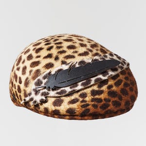 Jules - Driving cap, Cheetah Melusine hat, ocelot felt feathers, Ladies hat, Ladies headwear