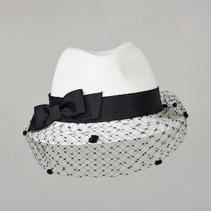 Marian - Witte Trilby, Trilby-hoed, Dameshoed, Gesluierde Hoed, Lente Zomerhoed, Dameshoed