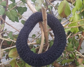 Crochet hair tie for dreads