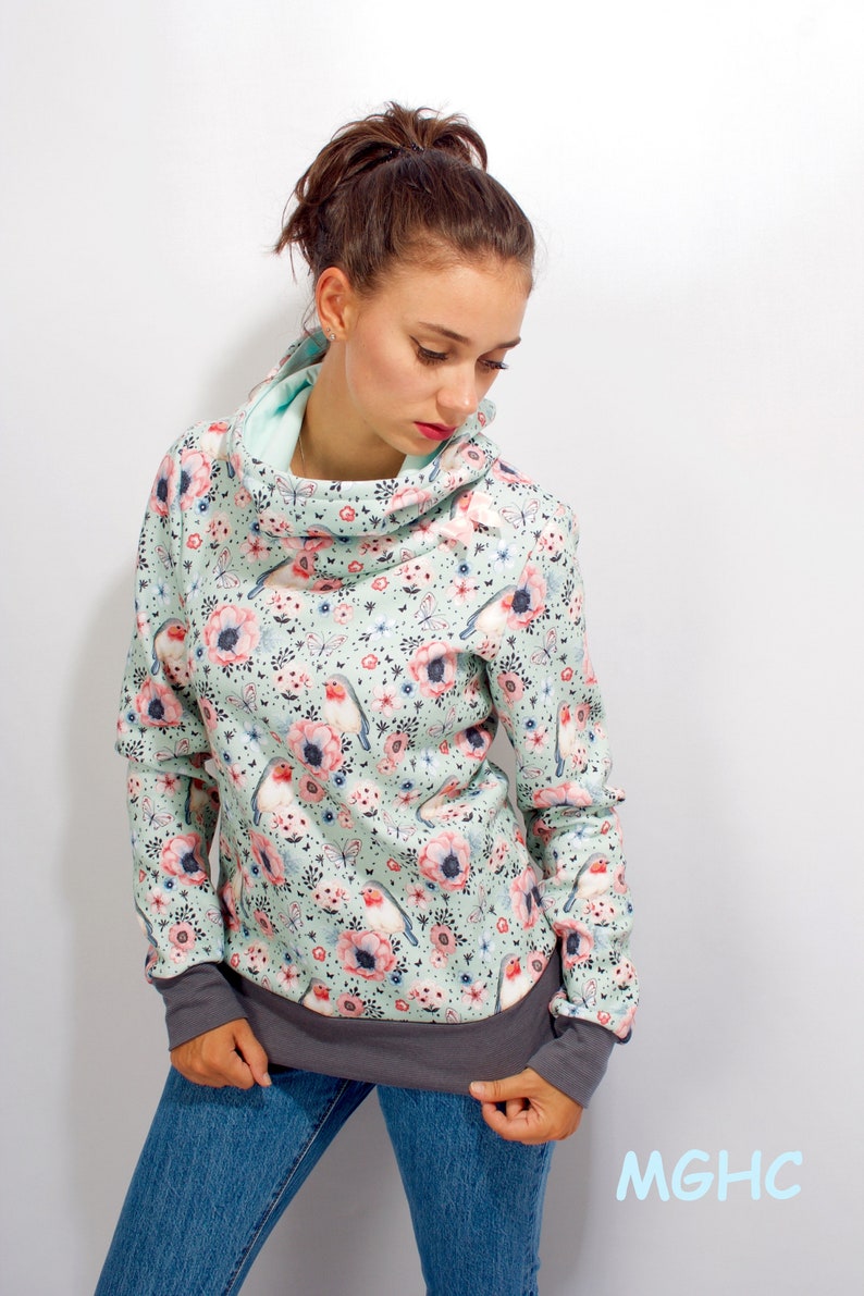 Hoodie Pygmy Vögel mint grau mit Blumen und Schmetterlingen Pulli bird Sweat Winterpulli Flower Bild 4