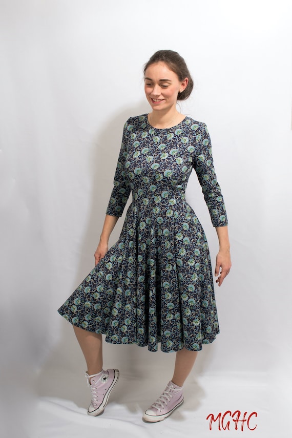flared skirt jersey dress 