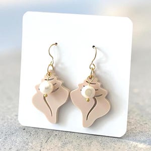 Seashell Earrings: Pearl Charm Shell Earrings, Summer Earrings, Tropical Earrings, Beach Earrings, Vacation Jewelry