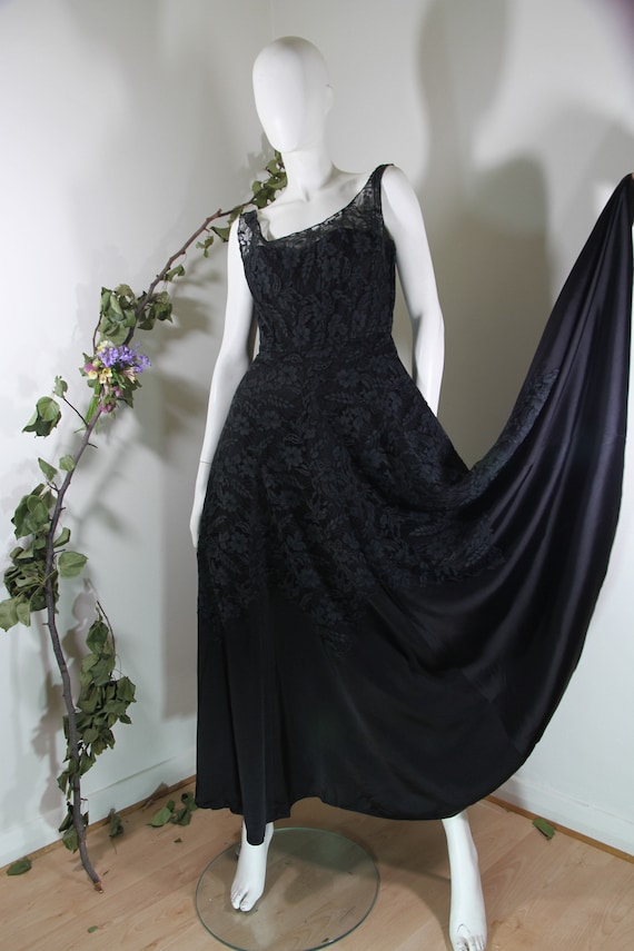 VINTAGE EVENING GOWN - image 2