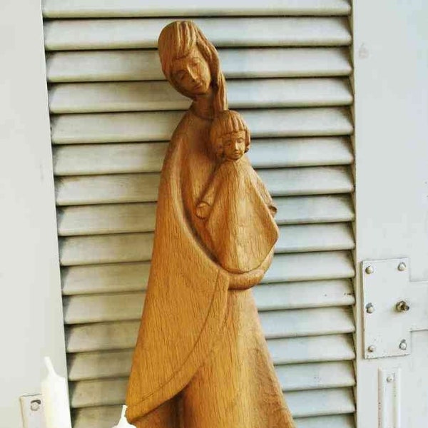 Holzfigur Mutter mit Kind, Madonna, Maria mit Kind, handgeschnitzt; wooden figure mother and child, madonna, Marry; german handcraft Vintage