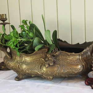 Antyczna duża żardiniera ciężka donica mosiężna Francja; Duża ciężka donica jardiniere, FRANCJA, mosiądz; Francuski brocante, rocznik wina