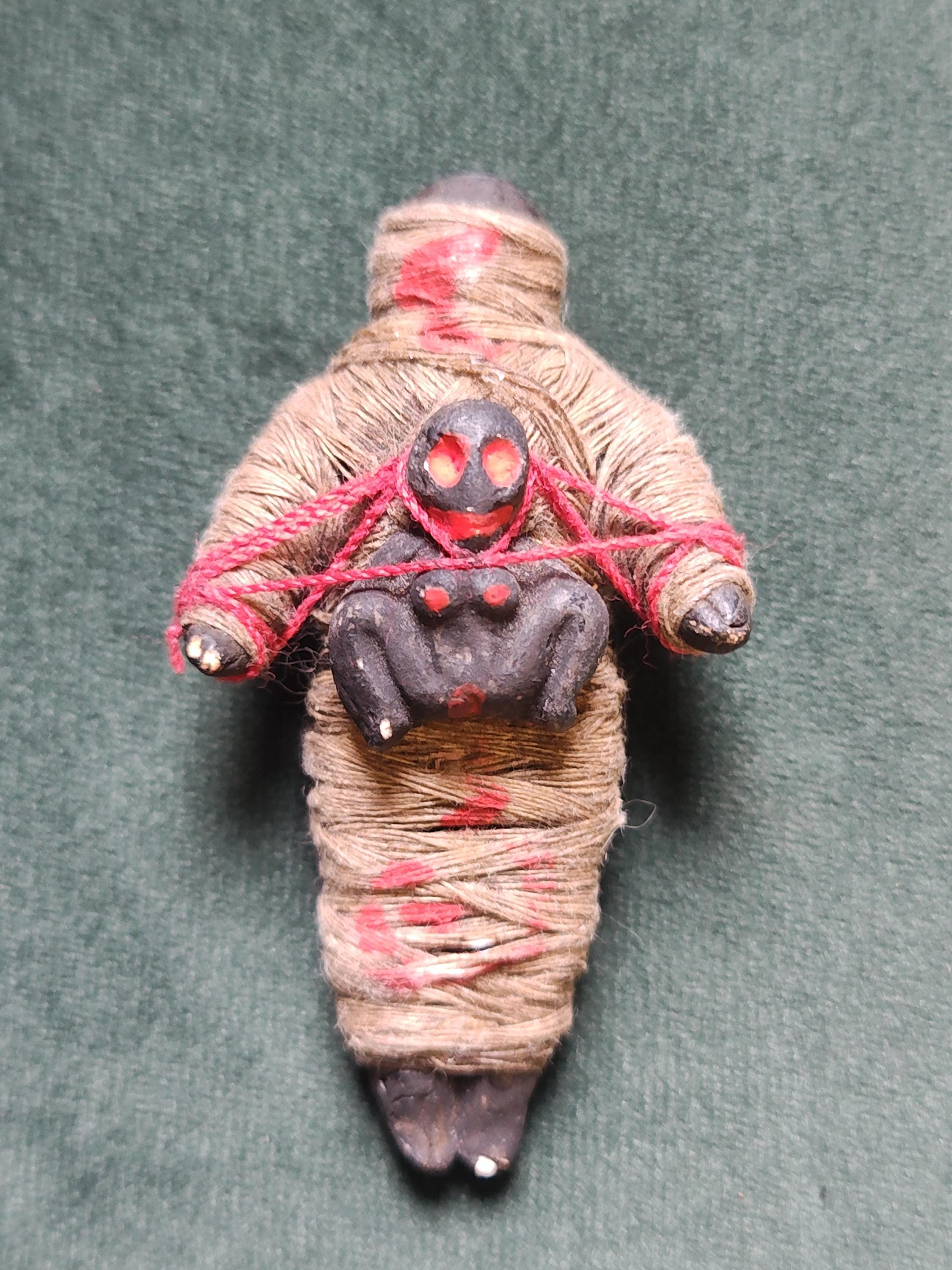 Kuman Thong - Etsy