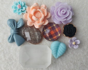 10 pcs. Acrylic cabochon 12 to 40 mm, mix