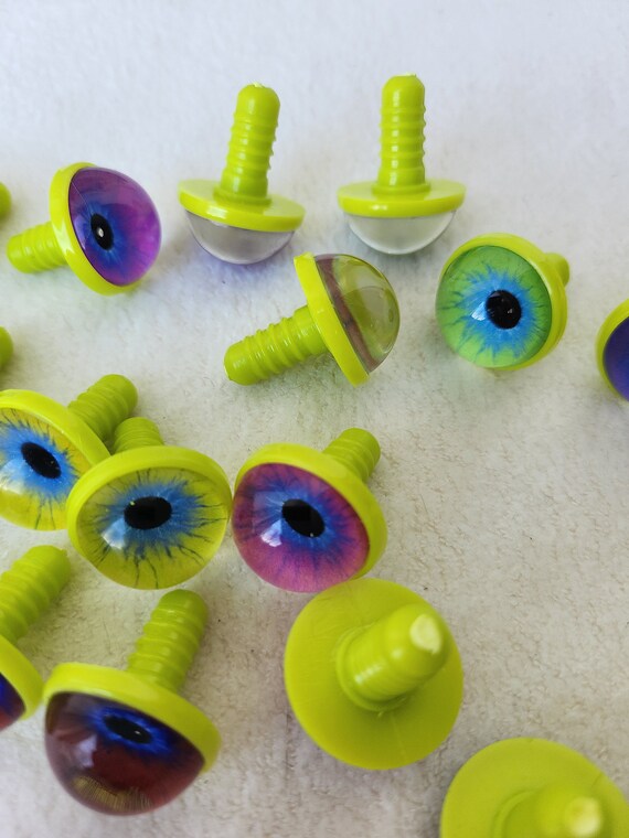 20mm Plush Toy Safety Eyes With Safety Clasp, a Pair of Hologram 
