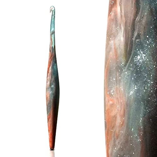 FURLS Streamline Swirl Galaxy Andromeda Crochet Hook 7 