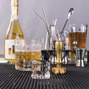 Timbro per cubetti di ghiaccio da whisky con scritta "College Football", stampo per ghiaccio da cocktail personalizzato, regalo universitario personalizzato per laureati