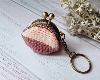 Cute crochet beaded coin purse, Travel jewelry case, Bling keychain,  Ukrainian seller