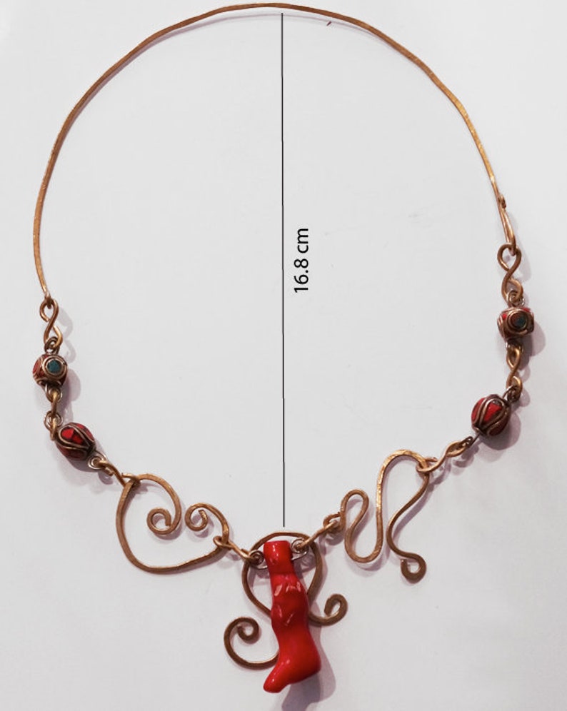 Collier en laiton déclaration collier martelé goutte pendentif corail turquoise perles collier Boho artisan collier collier corail pendentif image 7