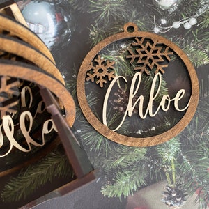 Custom set family CHRISTMAS tree baubles Christmas tree decor personalized ornament laser cut names CHRISTMAS custom gift tags boxed