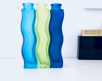 3 Vasen Ikea Skämt Wellenvasen 90er Jahre Blumenvase Vintage  blau grün dunkelblau Memphis Set