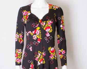 A Vintage 1970s Floral print Gown