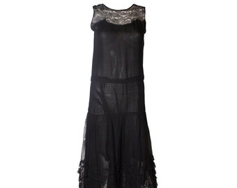 A Vintage 1920s Black lace flapper great gatsby Evening dress Gown