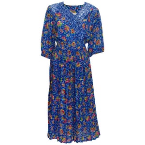 A Vintage 1980s Kanga Collection Blue Floral Dress