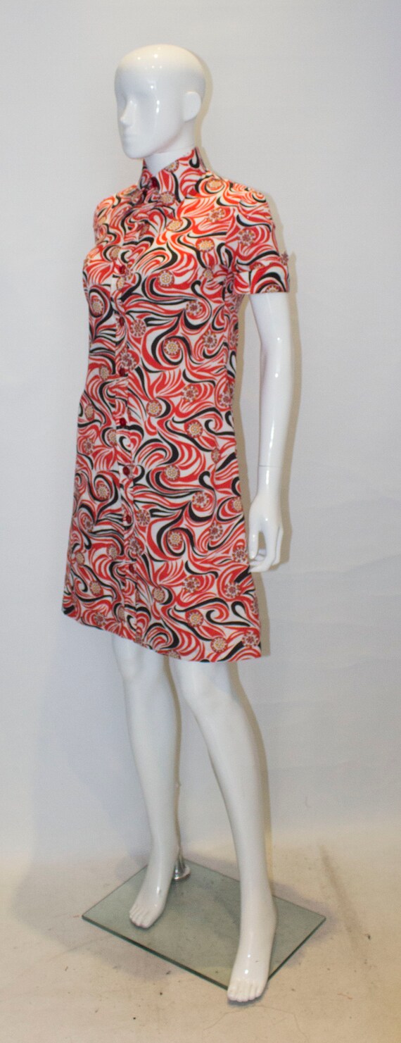 A Vintage 1970s red and white printed day dress b… - image 3