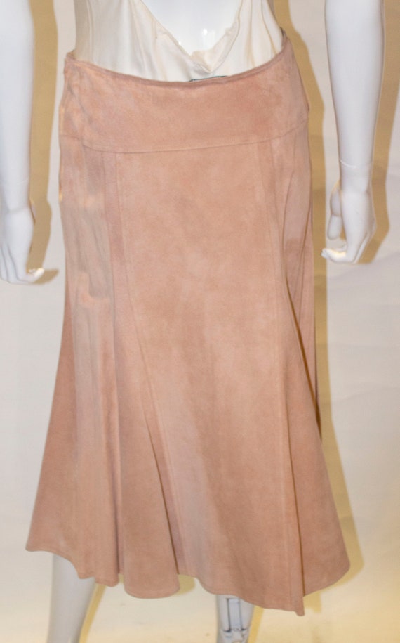 A Vintage 1990s Jean Muir pink Suede a line Skirt - image 9