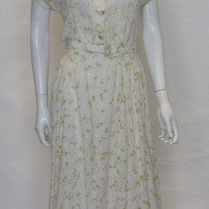 A Vintage 1950s Summer Cotton Dress by Nelly Don image 2