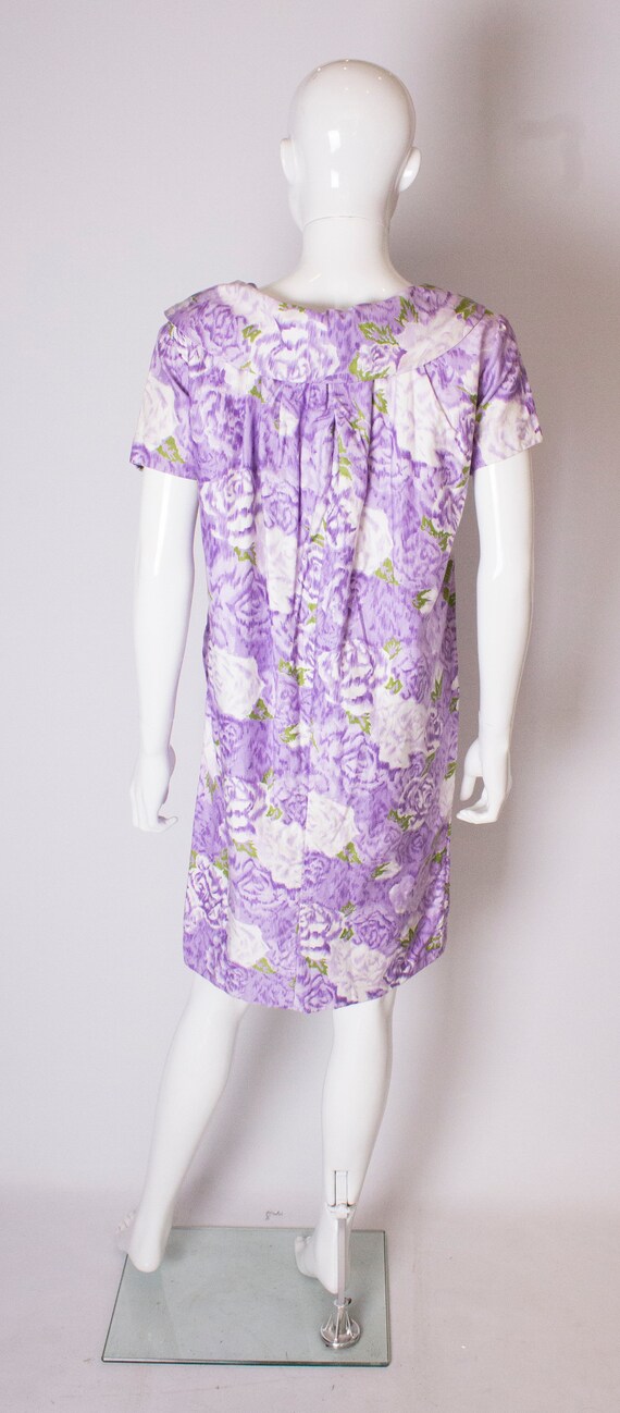 A Vintage 1960s printed cotton smock dress by Cal… - image 4