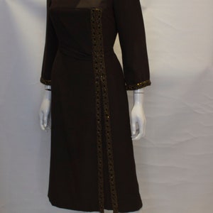 A 1950s Vintage brown silk Hartnell cocktail Dress image 3