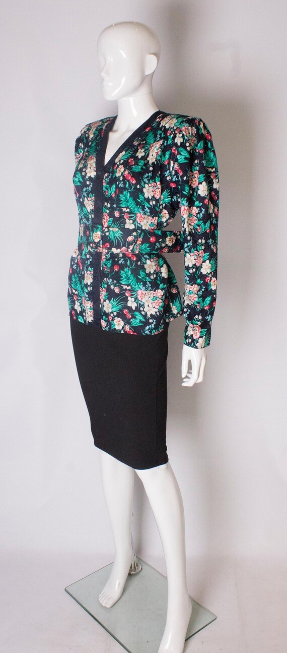 Vintage 1980s silk floral printed jacket with mat… - image 3