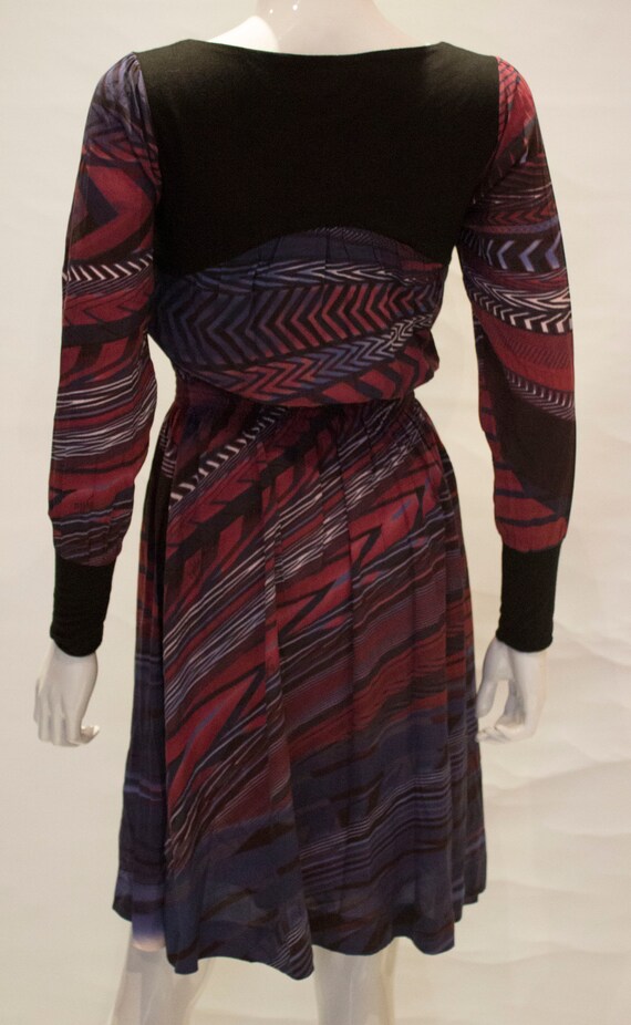 A vintage 1990s Byblos Silk printed Dress - image 9