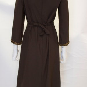 A 1950s Vintage brown silk Hartnell cocktail Dress image 4