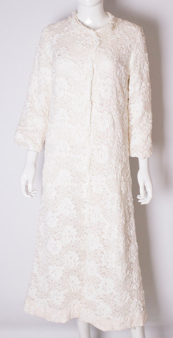 A Vintage 1960s White Ribbonwork summer Coat - image 2