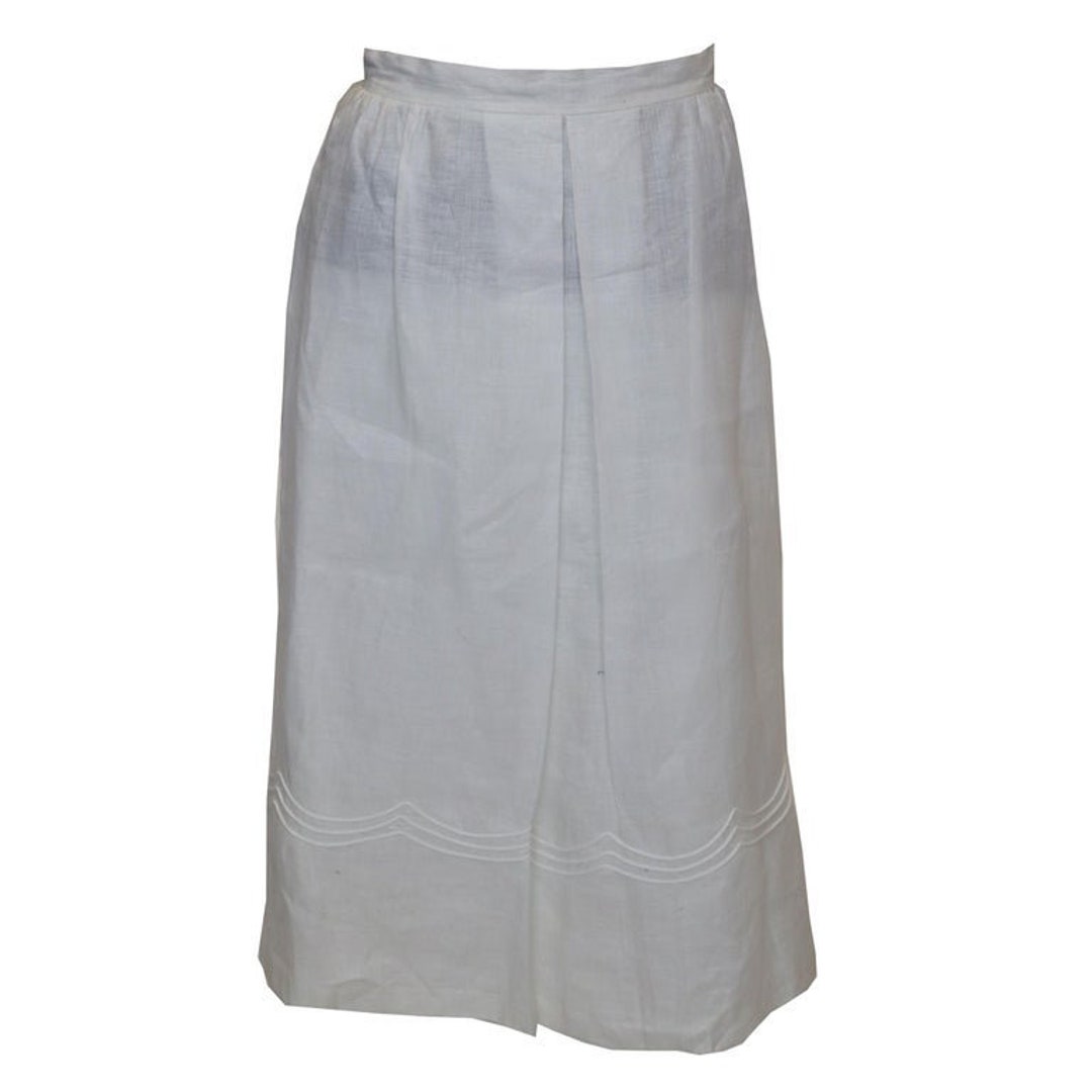 A Vintage 1970s White Linen Skirt by Della Porta - Etsy